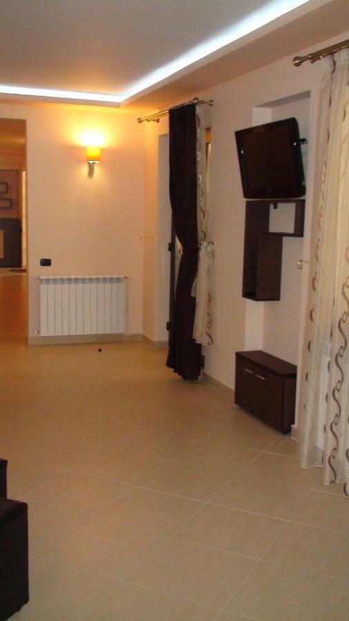 Vila Ando Mamaia Nord Navodari Bagian luar foto